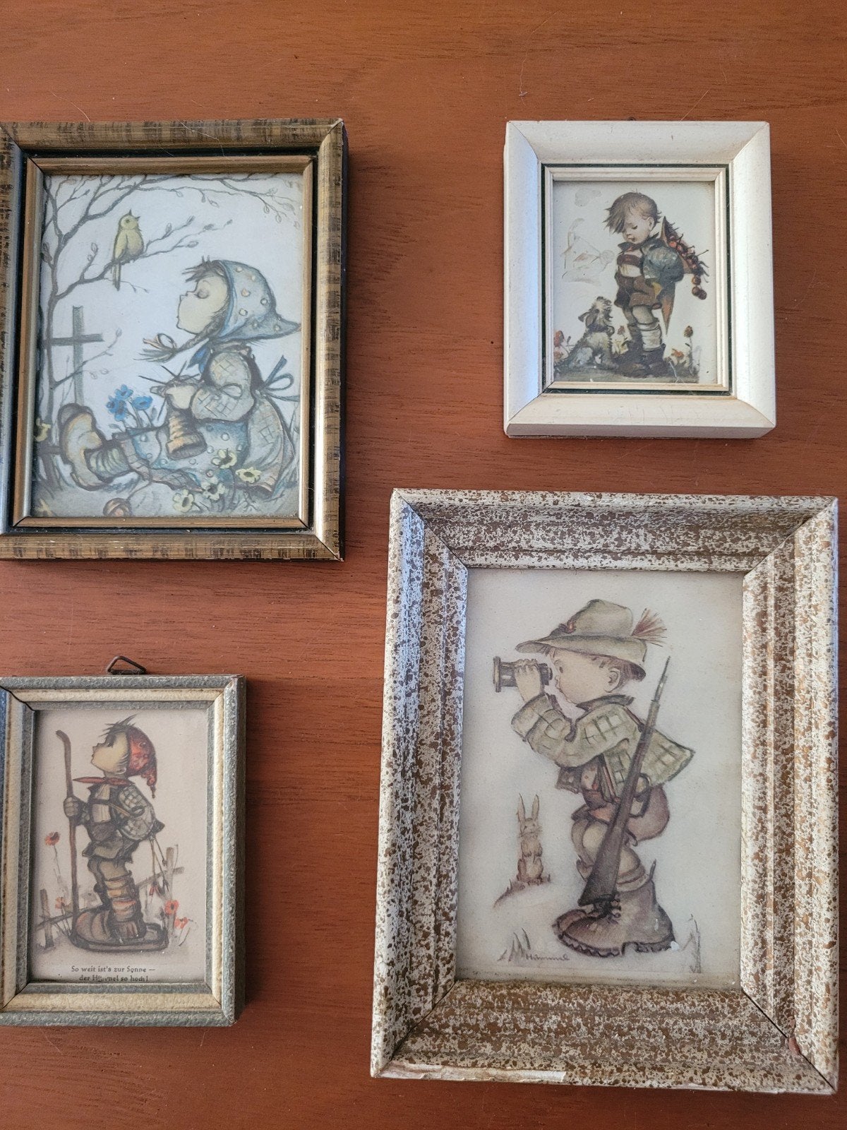 Set van 4 vintage Hummel ingelijste prints oude lijstjes, Minder dan 50 cm, Gebruikt, Ophalen of Verzenden, Print