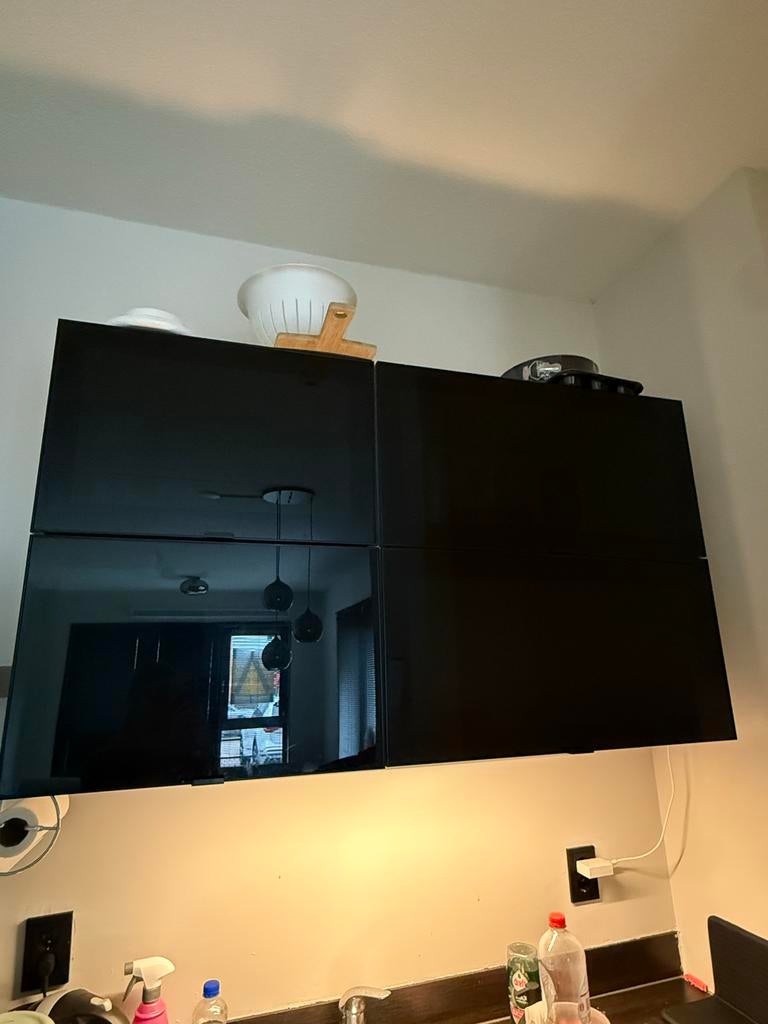IKEA Keukenkastjes met zwart transparant glas (2 stuks), Huis en Inrichting, Keuken | Keukenelementen, Ophalen, Zo goed als nieuw
