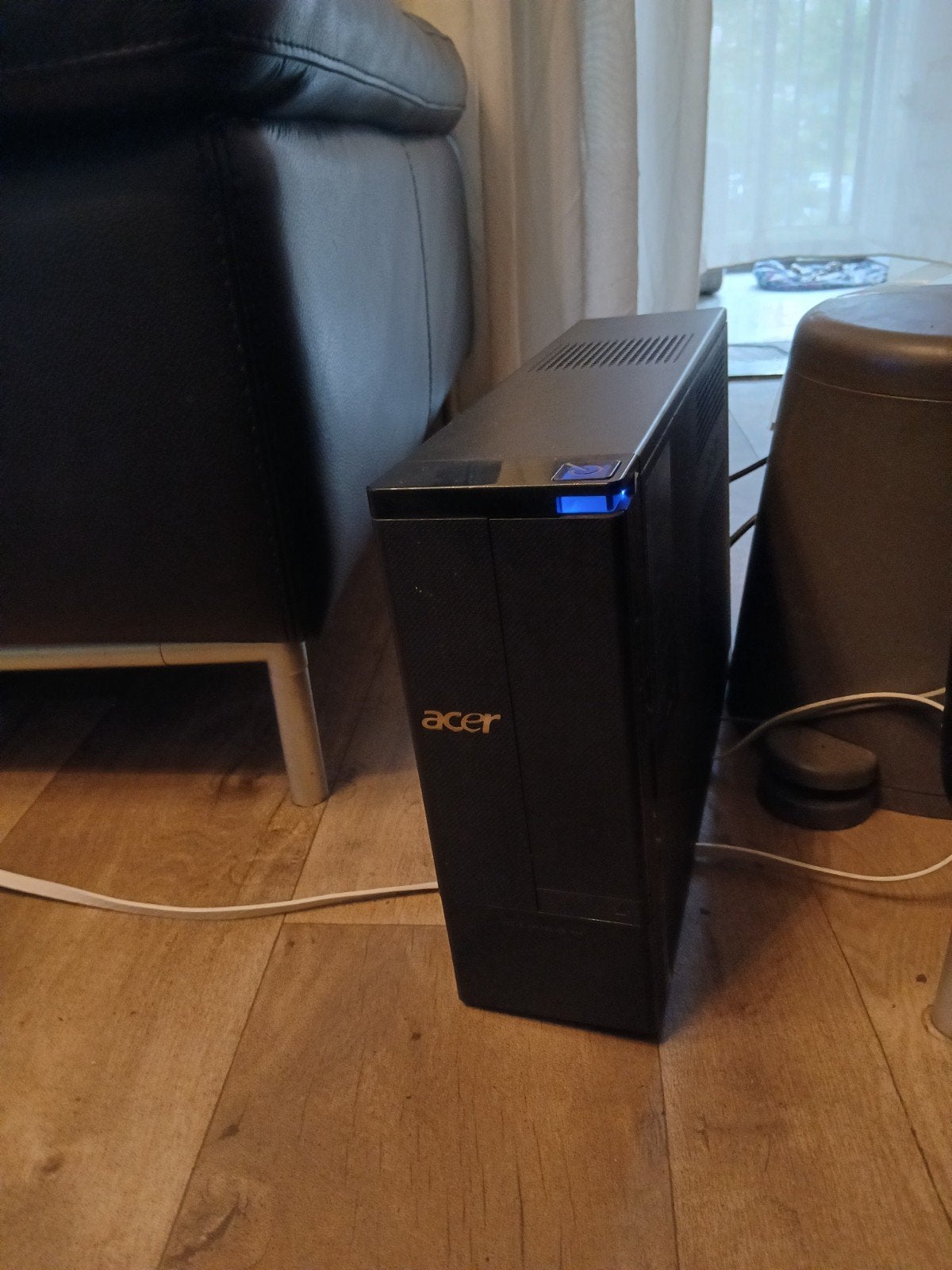 Complete computer set: Acer  desktop, Computers en Software, Desktop Pc's, Gebruikt, HDD, 2 tot 3 Ghz, Met monitor