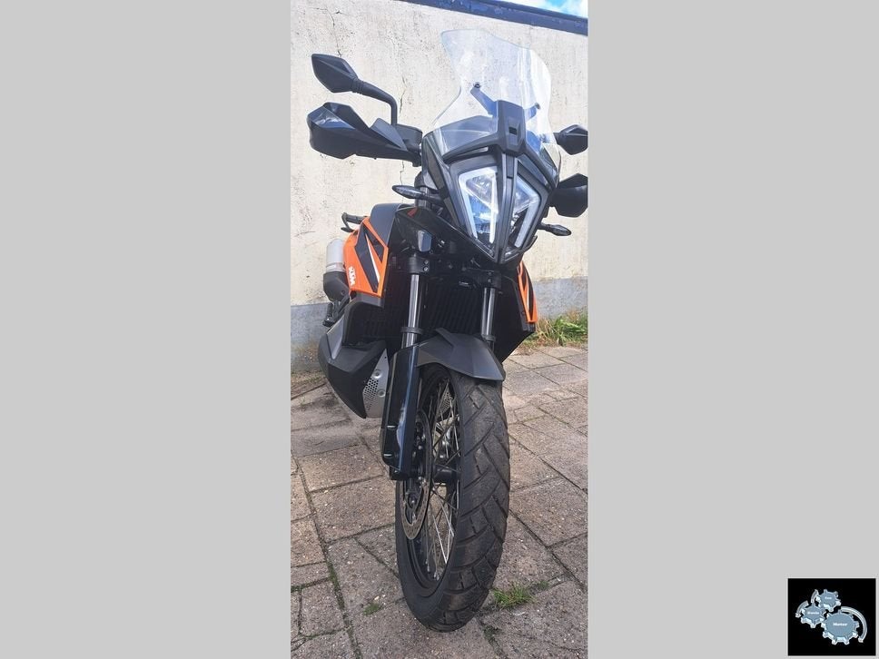 KTM 890 ADVENTURE (bj 2023)  ((( 1,768 km ))), 2 cilinders, KTM, Motorrijbewijs A, Onbekend