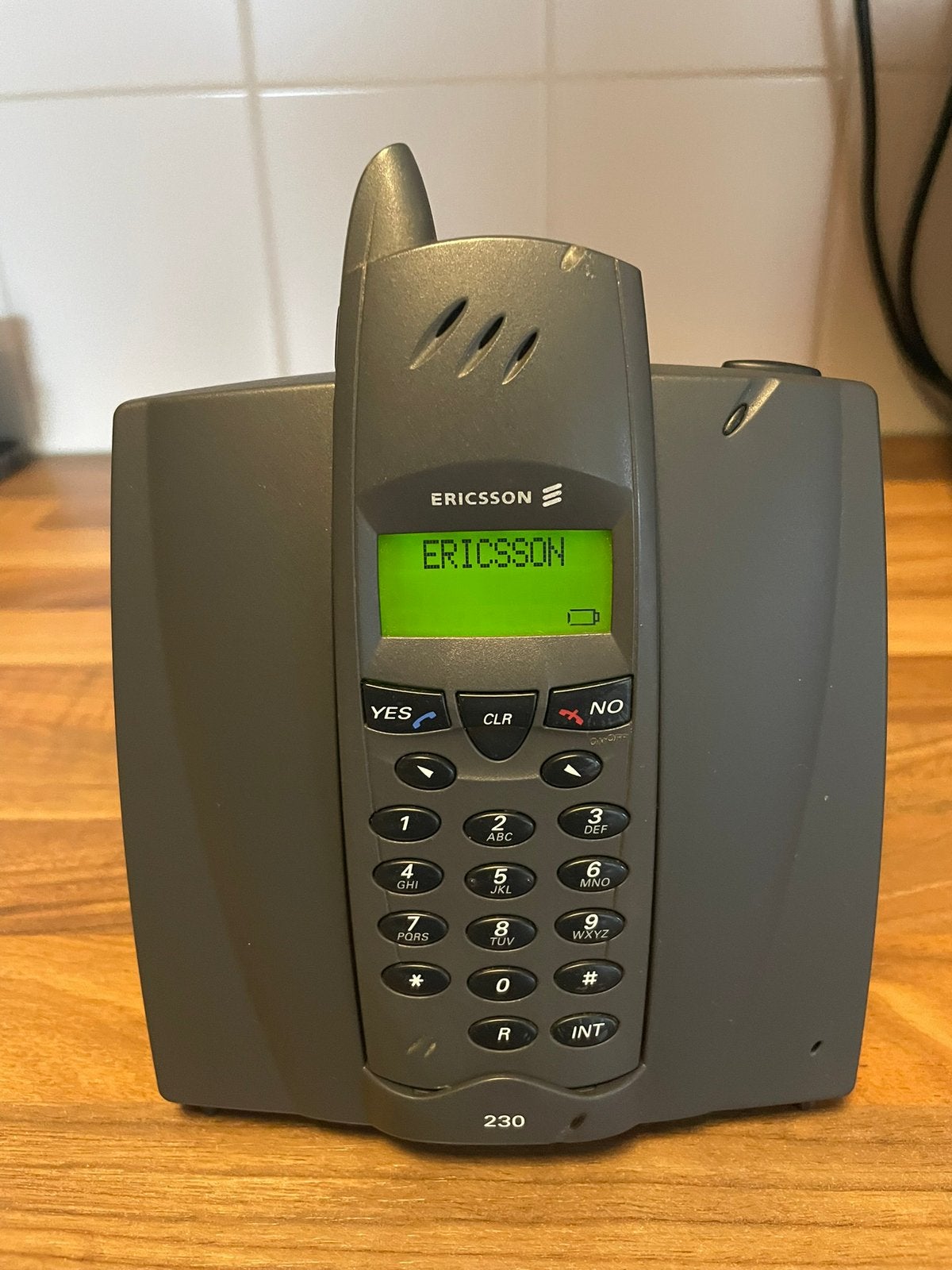 Ericsson 230 Draadloze Telefoon met Basisstation, Ophalen, Gebruikt, 1 handset