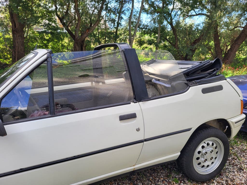 Peugeot 205 CT Cabriolet S6 - Projectauto, foto 2