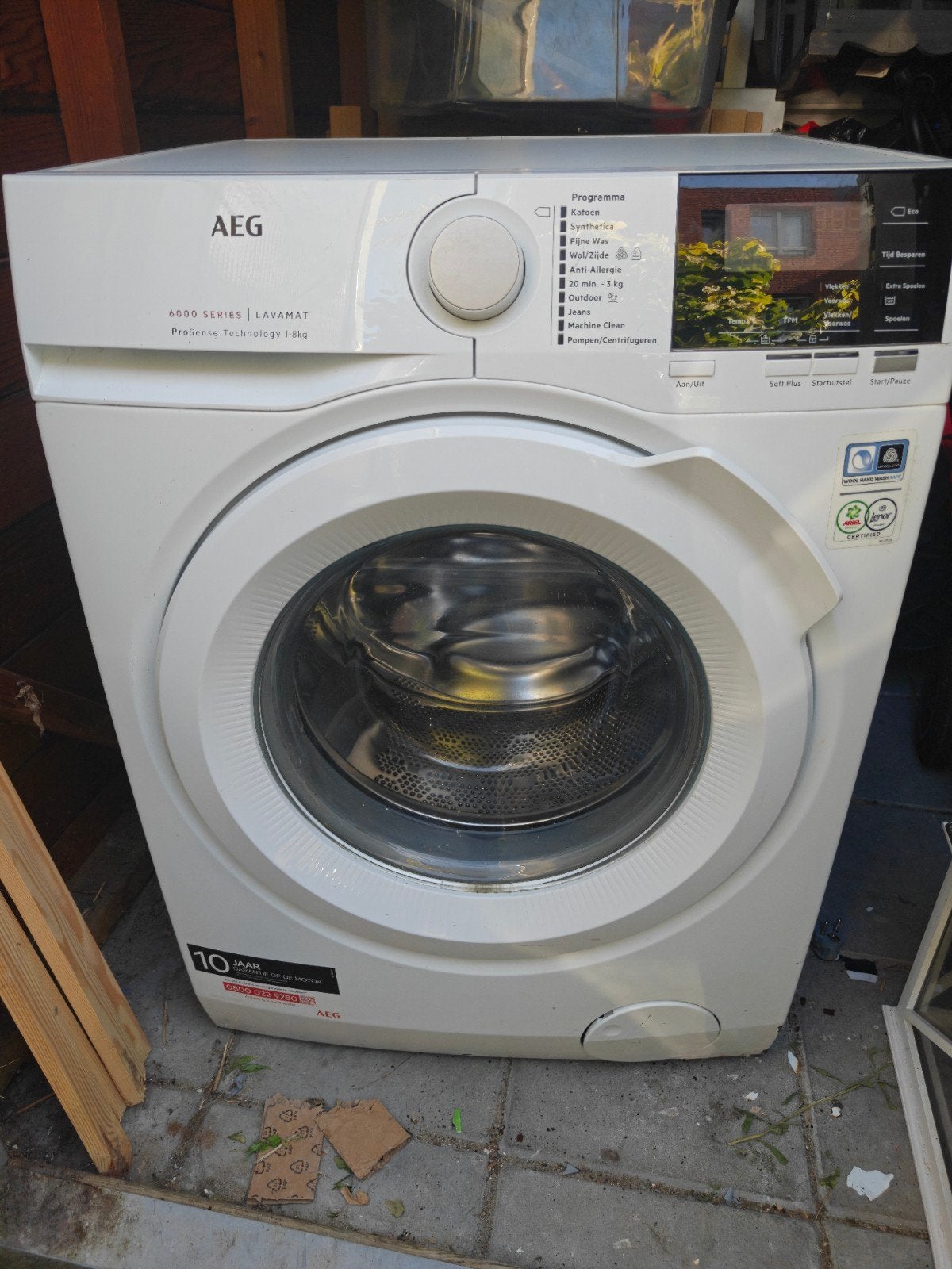 AEG 6000 SERIES LAVAMAT Wasmachine - 9 kg, roestvorming, Ophalen, 1200 tot 1600 toeren, 85 tot 90 cm