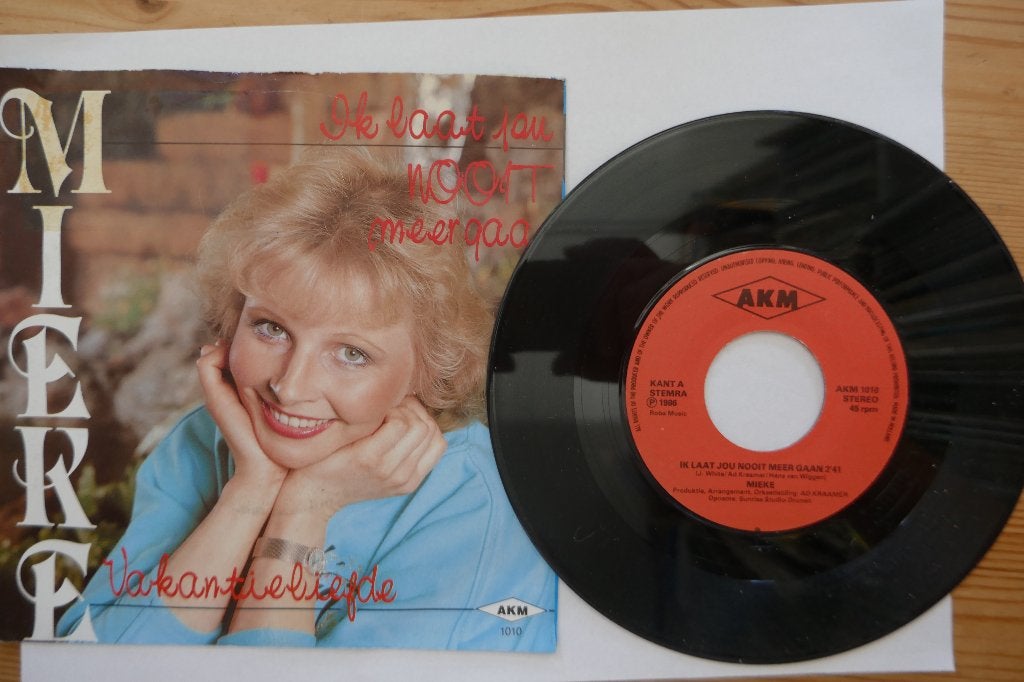 Single: Mieke – Ik Laat Jou Nooit Meer Gaan, Gebruikt, 7 inch, Ophalen of Verzenden, Levenslied of Smartlap