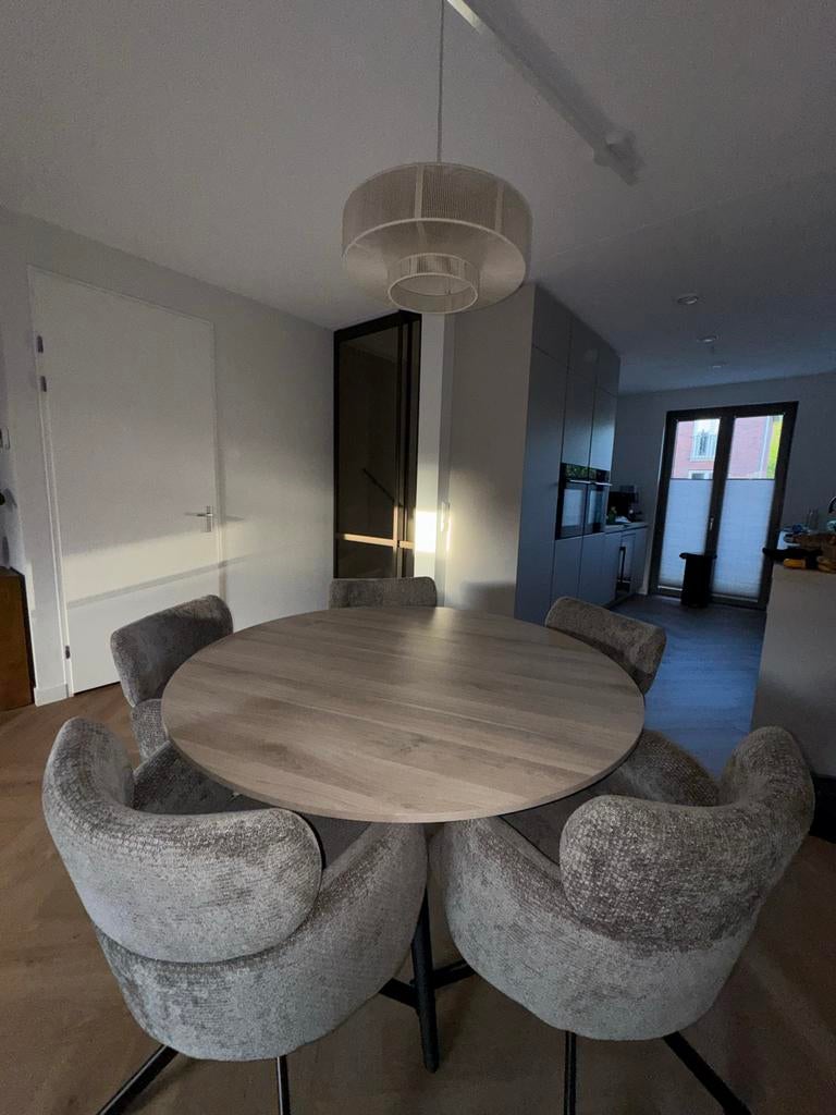 De Bommel Eettafel Rond Fresh Oak - 130cm met Zwarte Poten, Huis en Inrichting, Tafels | Eettafels, Ophalen, 100 tot 150 cm, Rond