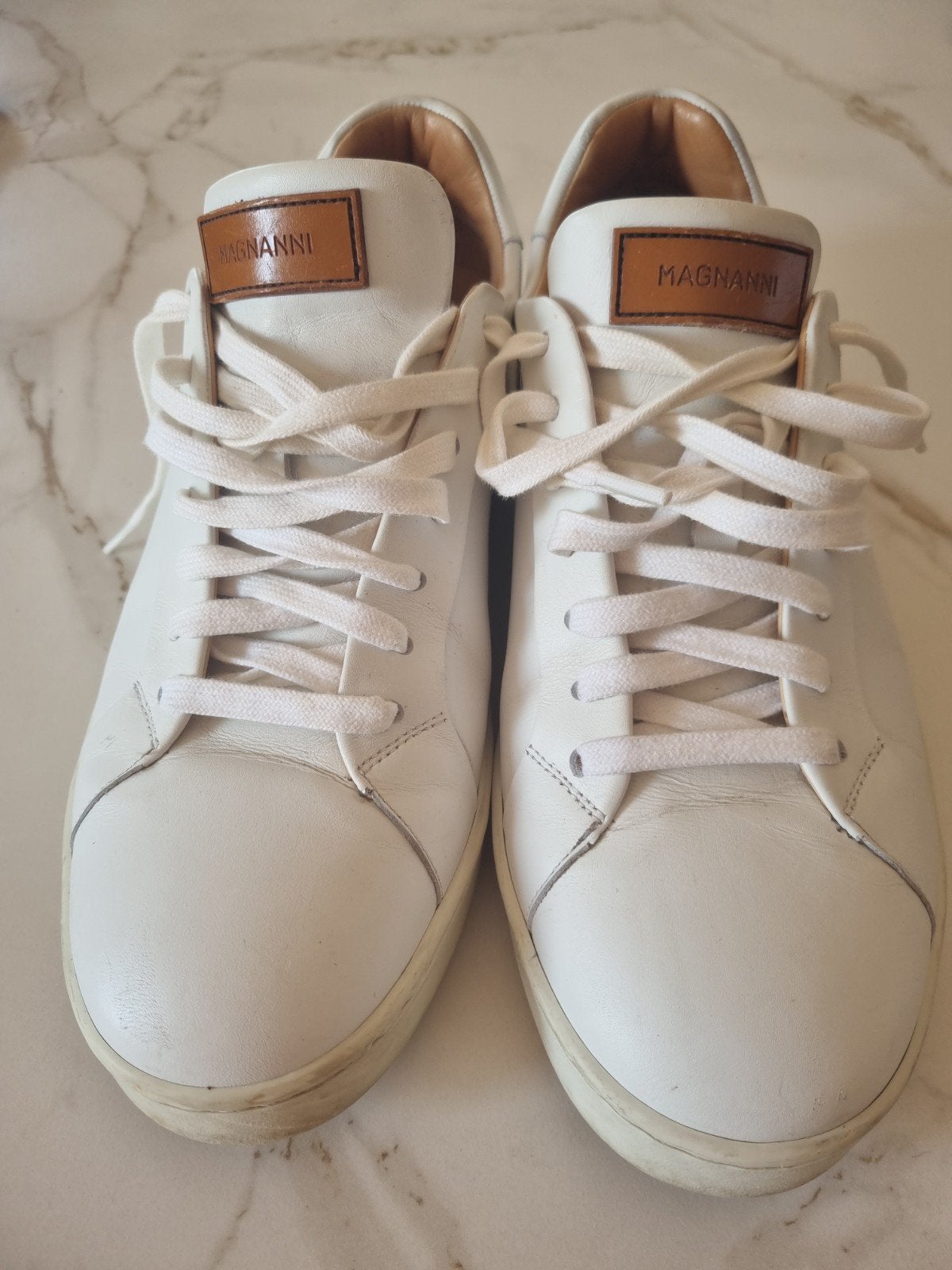 Magnani heren sneakers, Ophalen