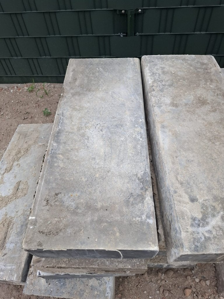 32 Betonnen traptrede's, Ophalen, 100 tot 200 cm, Blok, 25 cm of meer