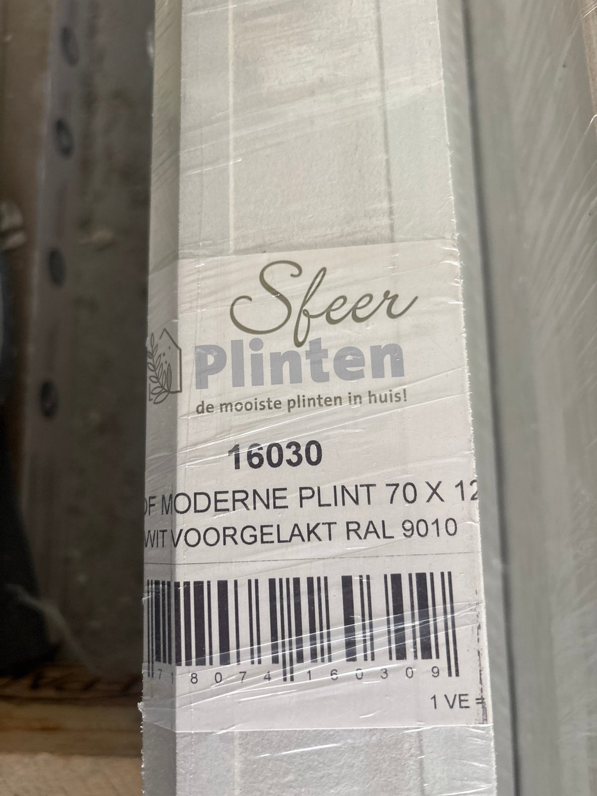 MDF Moderne plint 70x12 wit voorgelakt RAL 9010(20 lengtes), Doe-het-zelf en Verbouw, Plinten en Afwerking, Nieuw, Ophalen of Verzenden