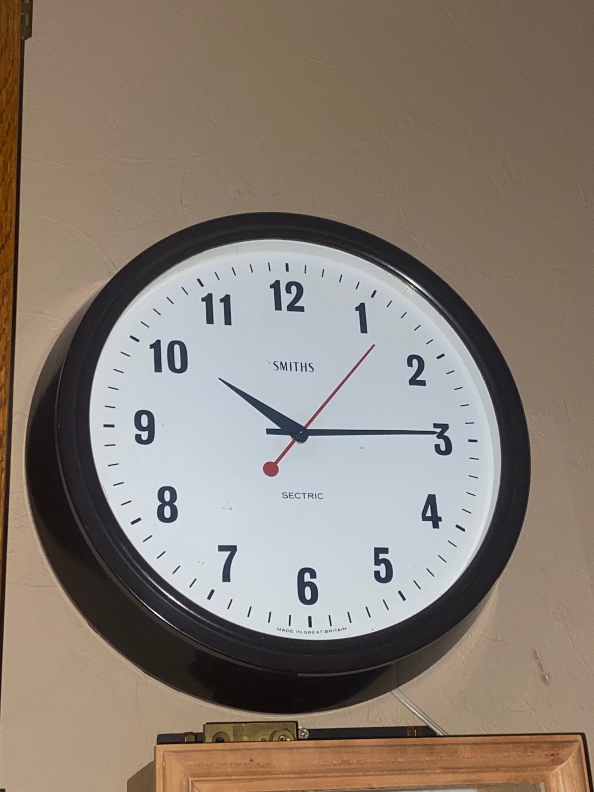 Smiths Sectric elektrische wandklok (37 cm, 220 Volt), Antiek en Kunst, Ophalen of Verzenden
