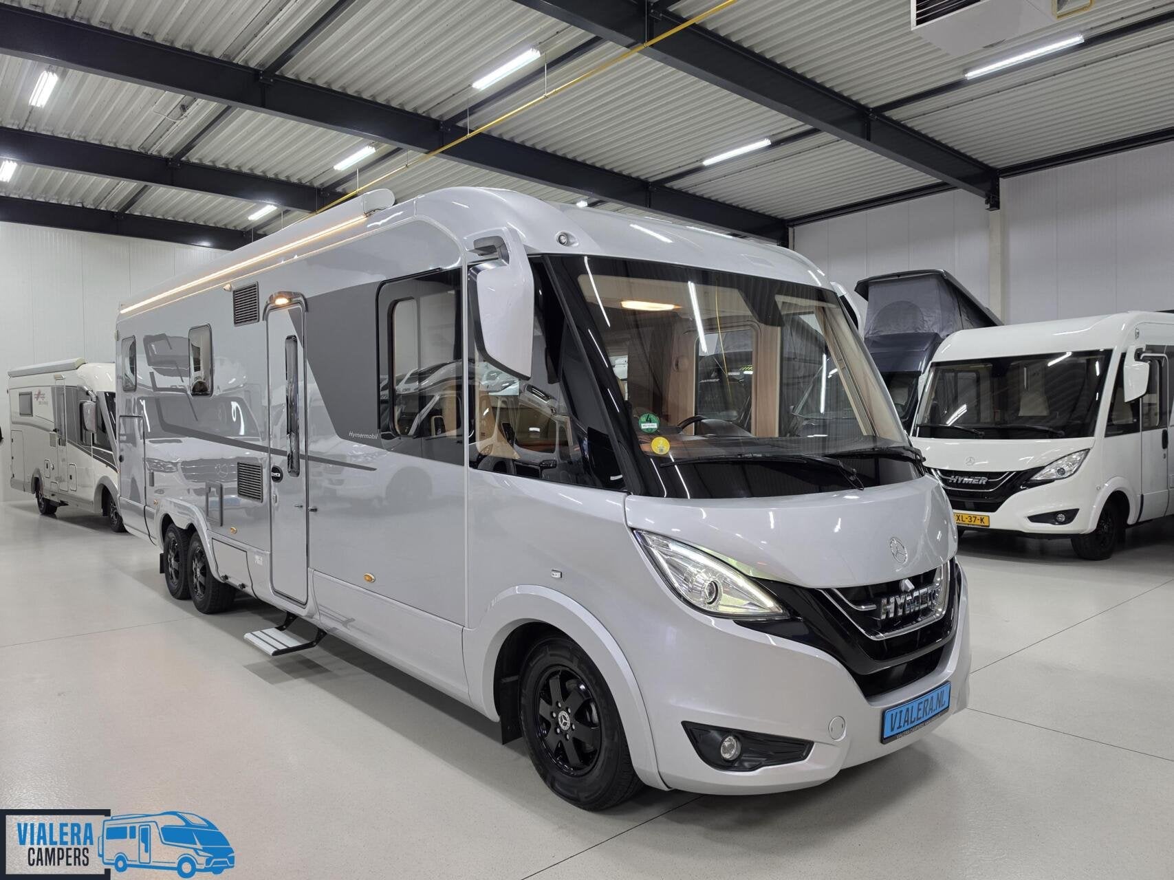 Hymer BML-I 880 *Automaat 170pk*Levelsysteem* BOMVOL!, Caravans en Kamperen, 9 tot 10 meter, Bedrijf, Diesel, Hymer