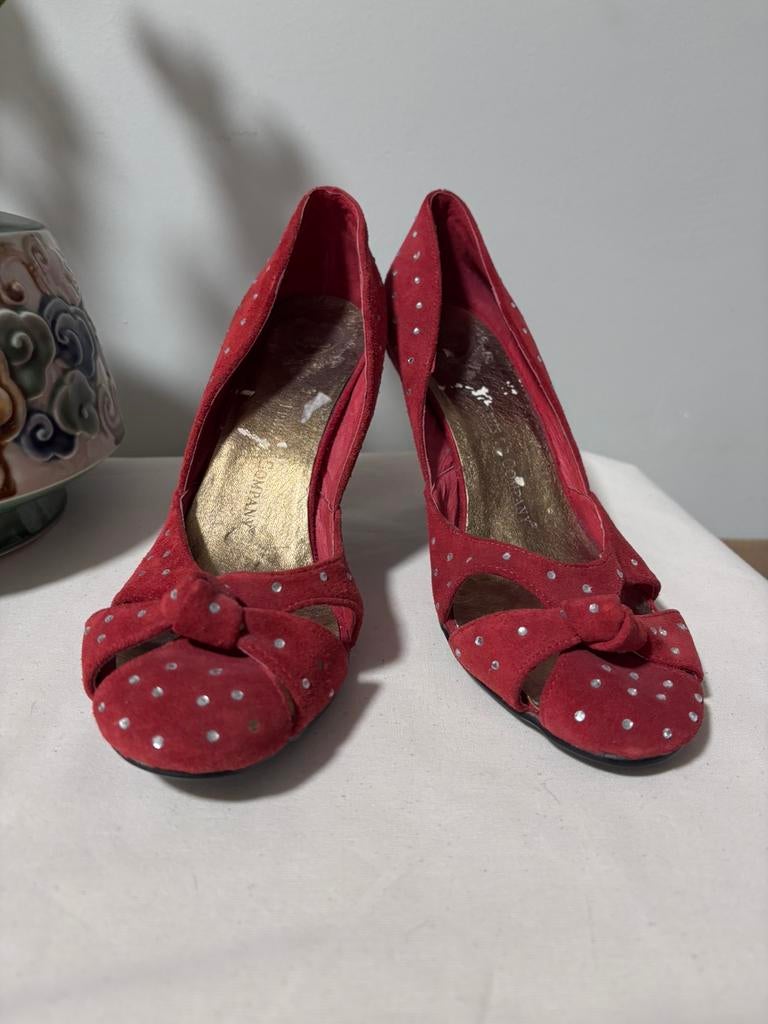 Leather Pumps in Burgundy Red, Pumps, Nieuw, Ophalen of Verzenden, Rood