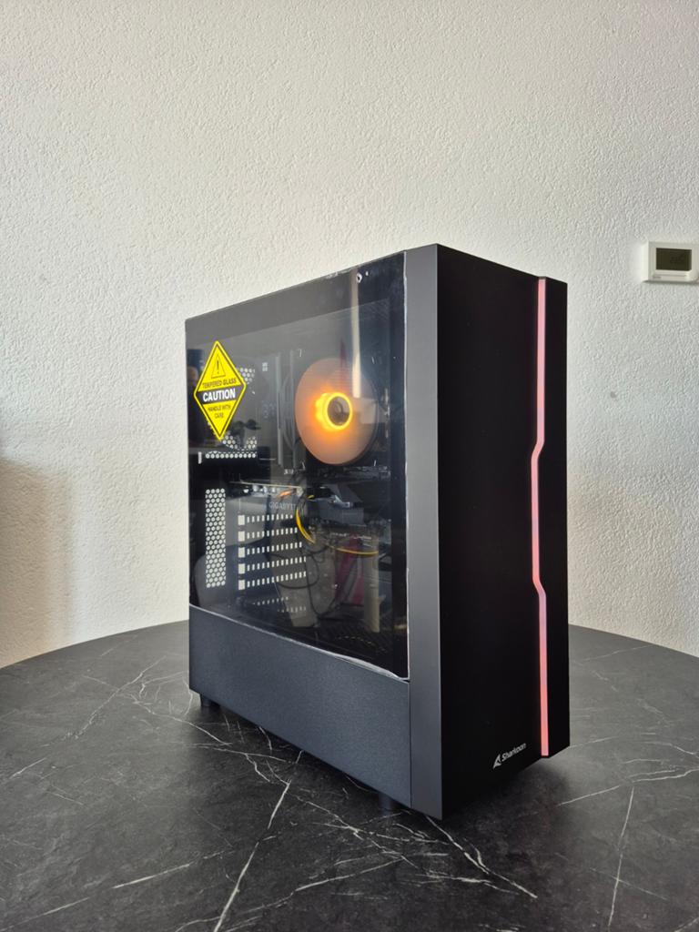 Gaming PC - R5 3600 - GTX1660 Super - 16GB Ram - 360GB SSD, Computers en Software, Desktop Pc's, Zo goed als nieuw, 3 tot 4 Ghz