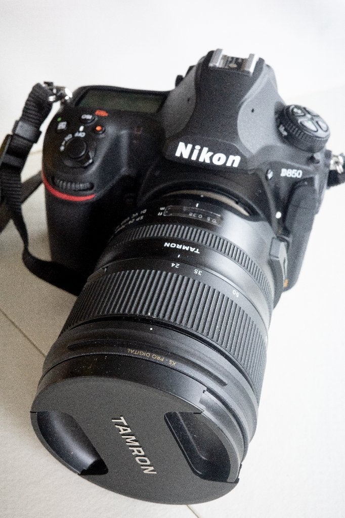 Nikon D850 (10xxx clicks) Tamron SP 24-70 f/2.8 Di VC USD G2, Audio, Tv en Foto, Fotocamera's Digitaal, Spiegelreflex, Ophalen of Verzenden