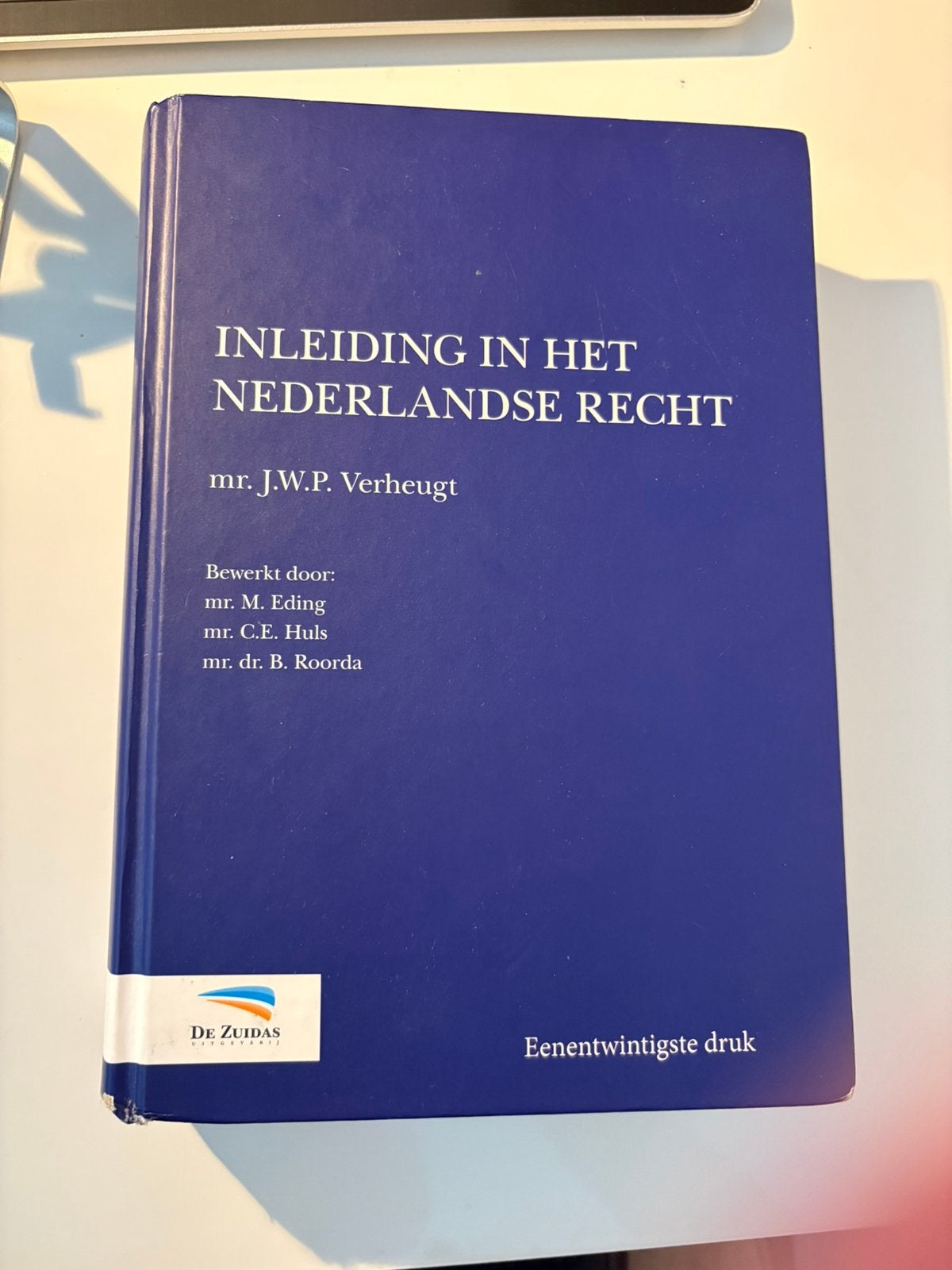 Inleiding in het Nederlandse recht, Ophalen of Verzenden, Zo goed als nieuw