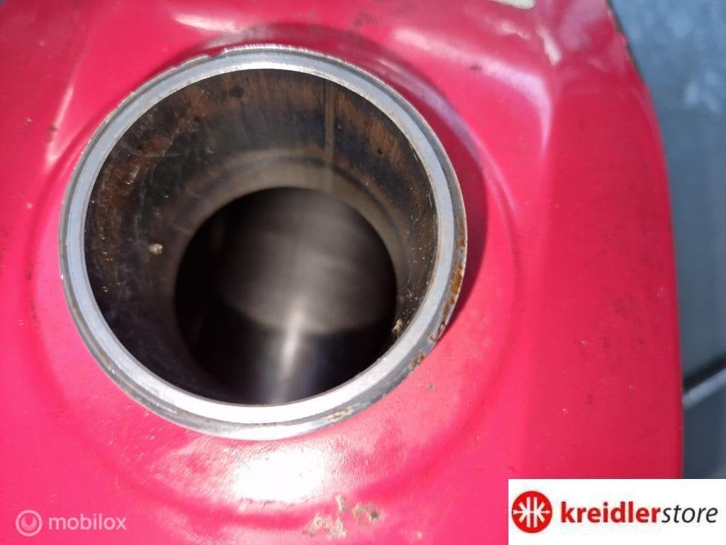 Suzuki TS50 tank schoon van binnen 1 deuk, Fietsen en Brommers, Gebruikt, Ophalen of Verzenden