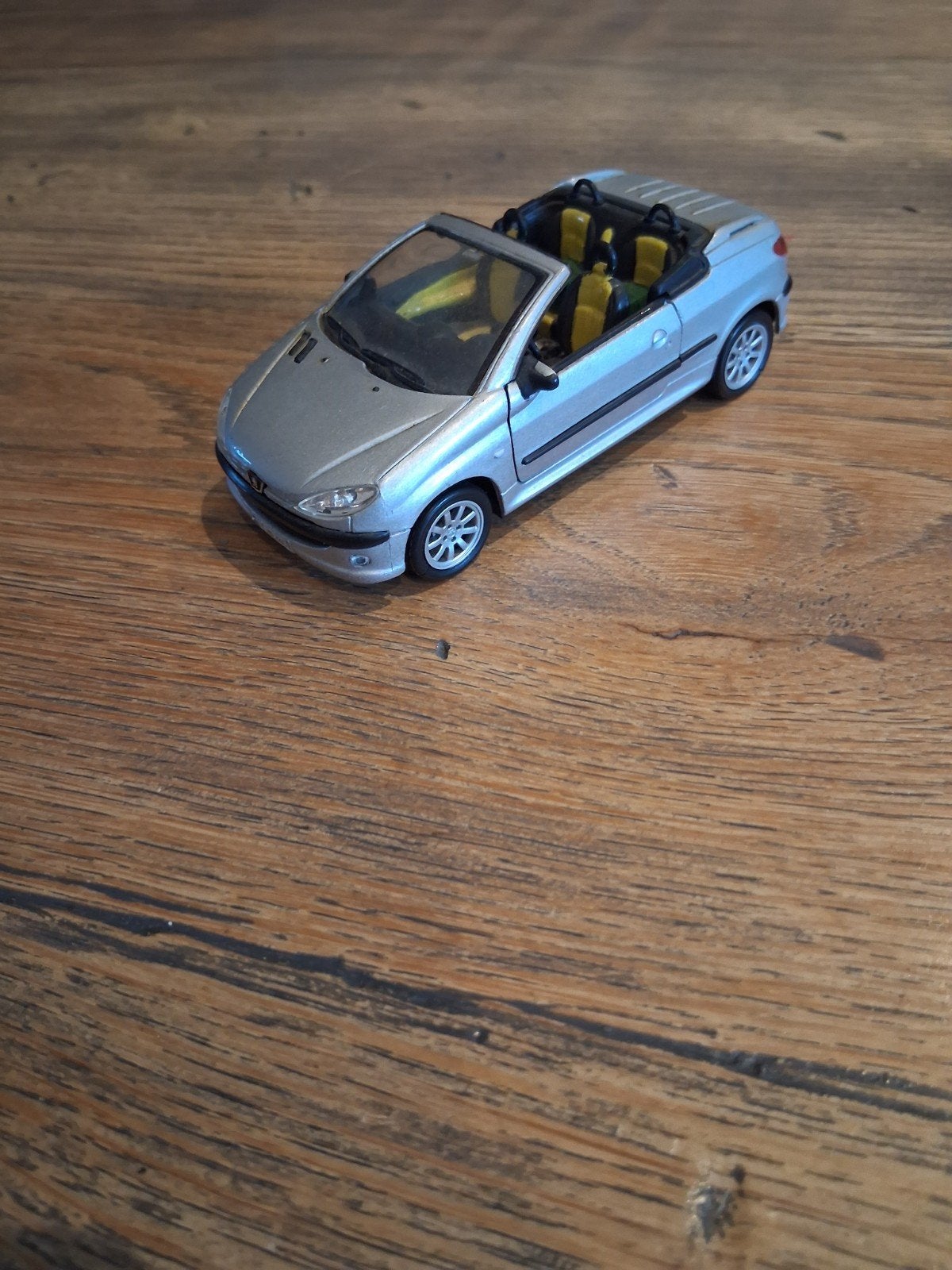 peugeut 206 cc welly model, Ophalen of Verzenden, Auto