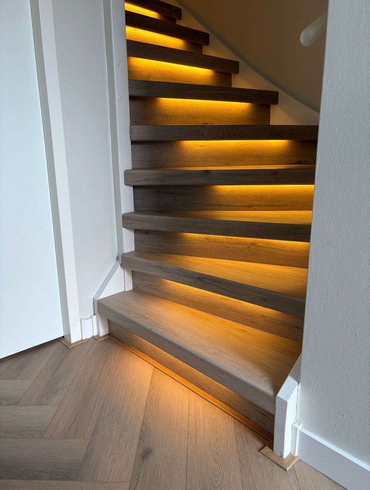 Traprenovatie Overzettreden | €1499 t/m 15 treden, Ophalen, Nieuw