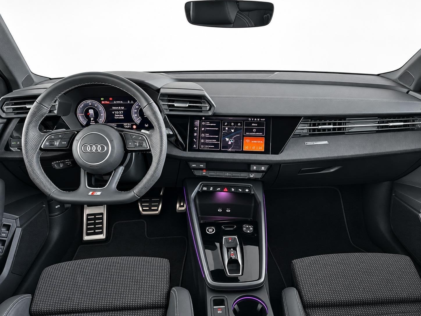 Audi A3 Sportback 40 TFSI e 204pk Automaat S-Line edition DE, Auto's, Zwart, 4 cilinders, 150 min, Leder en Stof