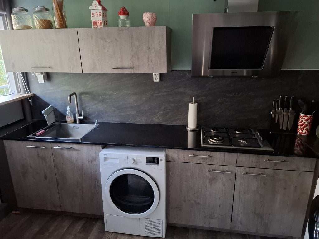 Keuken met wasbak en gasfornuis, Ophalen, Gebruikt, Bruin, Overige typen