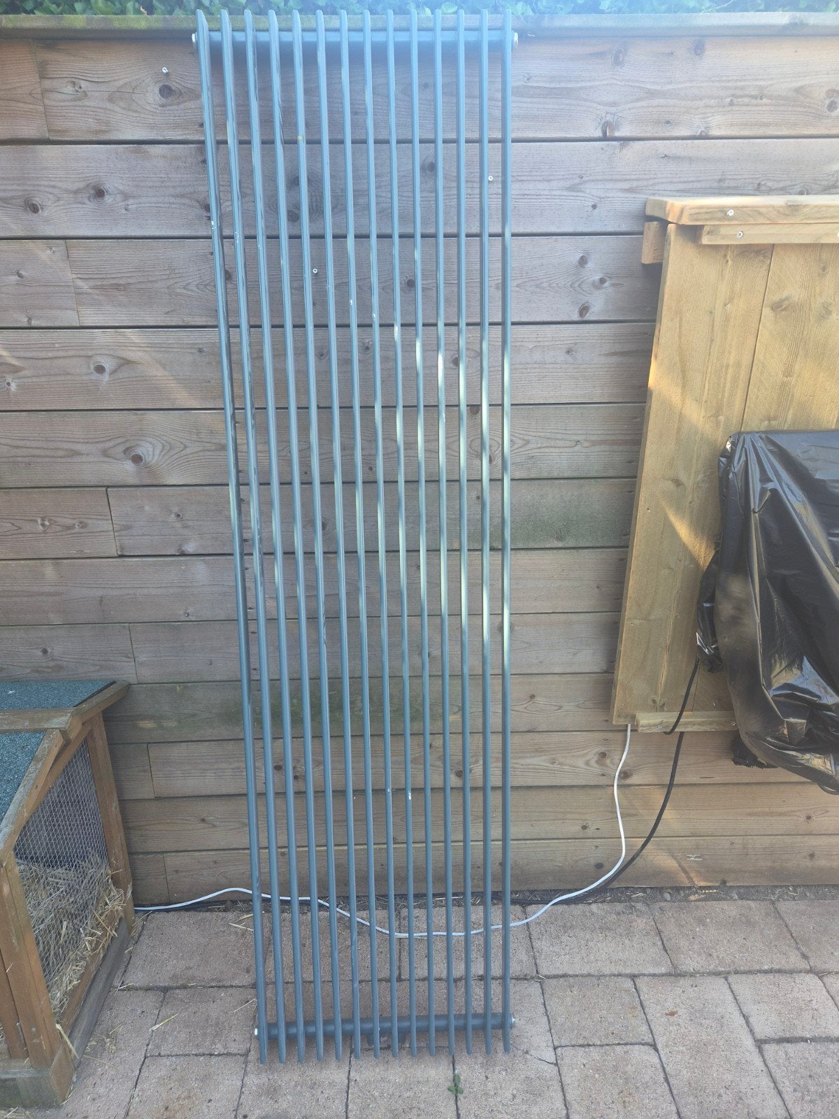 Grote verticale radiator, grijs, gebruikt, Ophalen