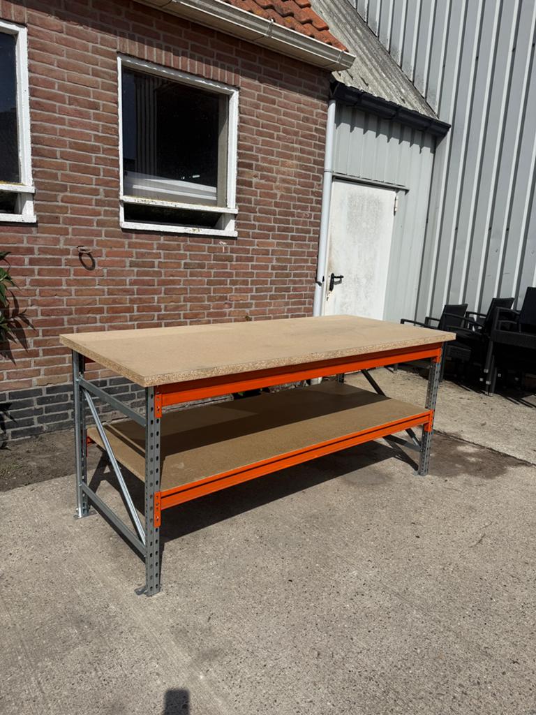 Werktafel / inpaktafel, Ophalen, Zo goed als nieuw