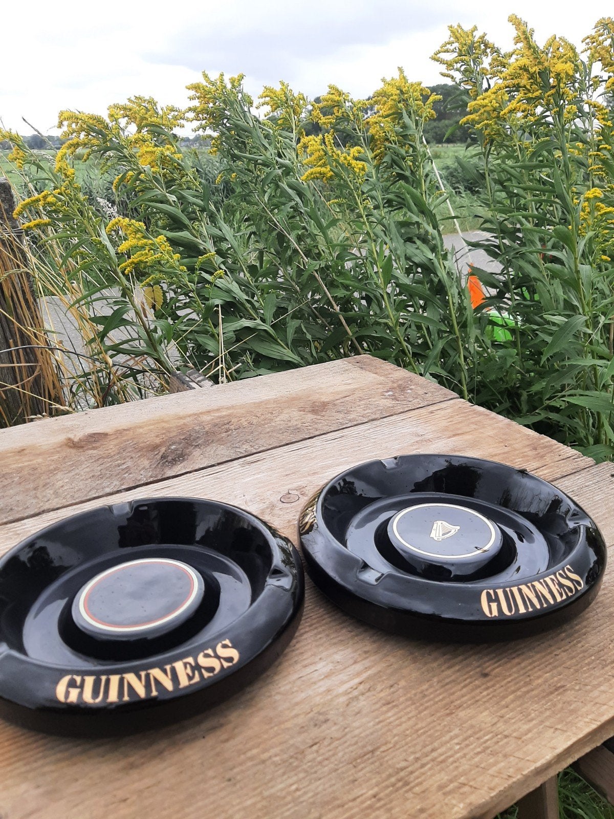 GUINNESS - Vintage café asbak - (Bier / Kroeg / Pub), Ophalen of Verzenden, Reclamebord, Plaat of Schild, Hertog Jan