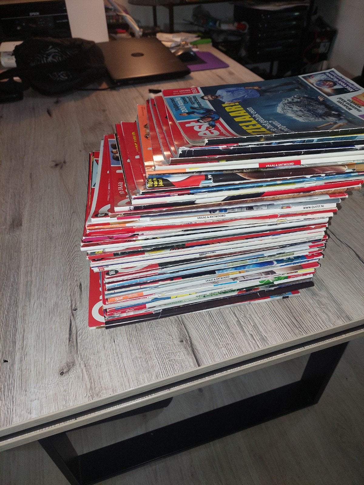 Quest tijdschriften - ongeveer 50uit diverse jaargang, Ophalen, Gelezen, Wetenschap en Natuur