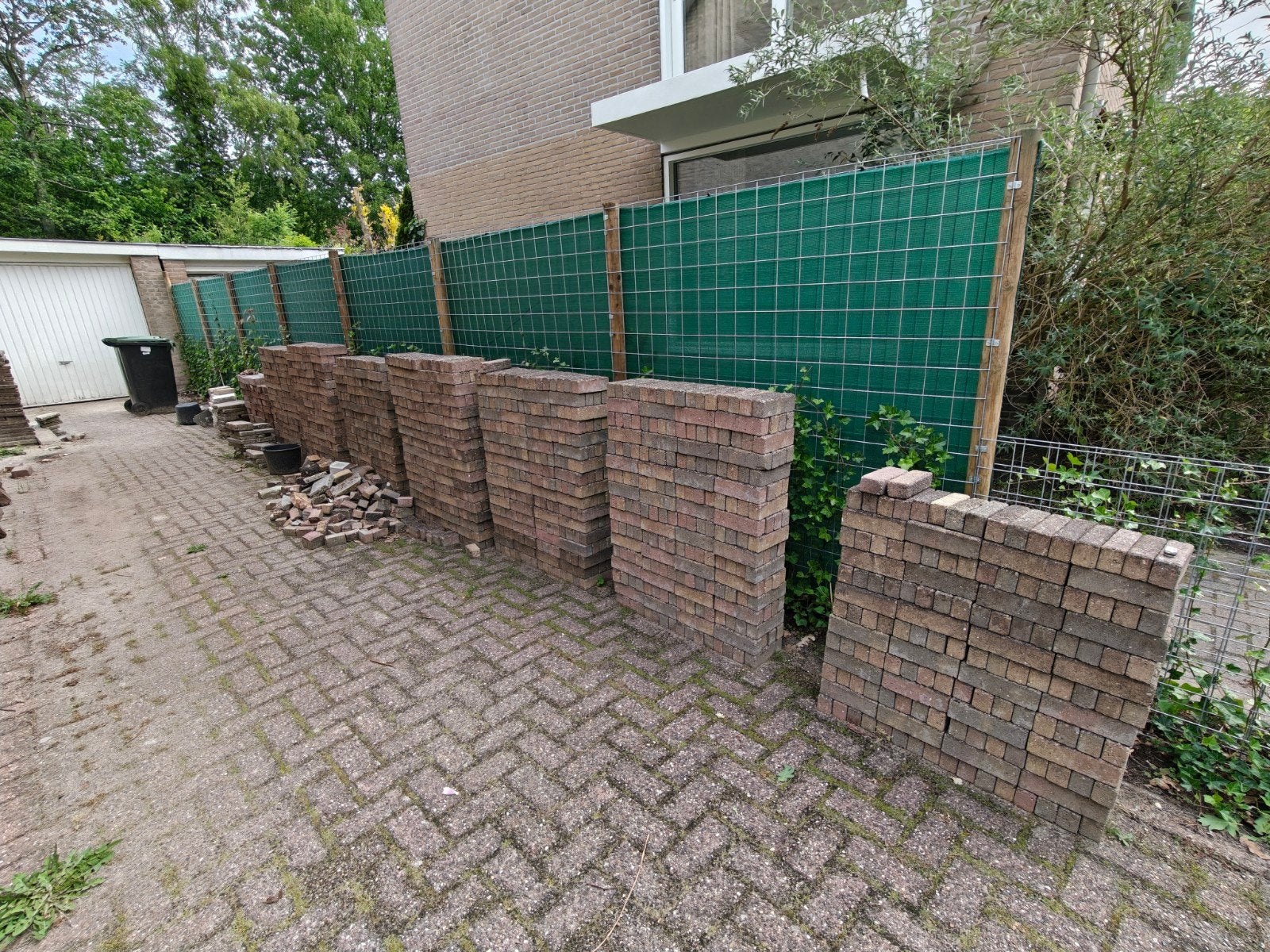 Gratis beton klinkers, Ophalen, Overige materialen, Overige typen, Minder dan 20 cm