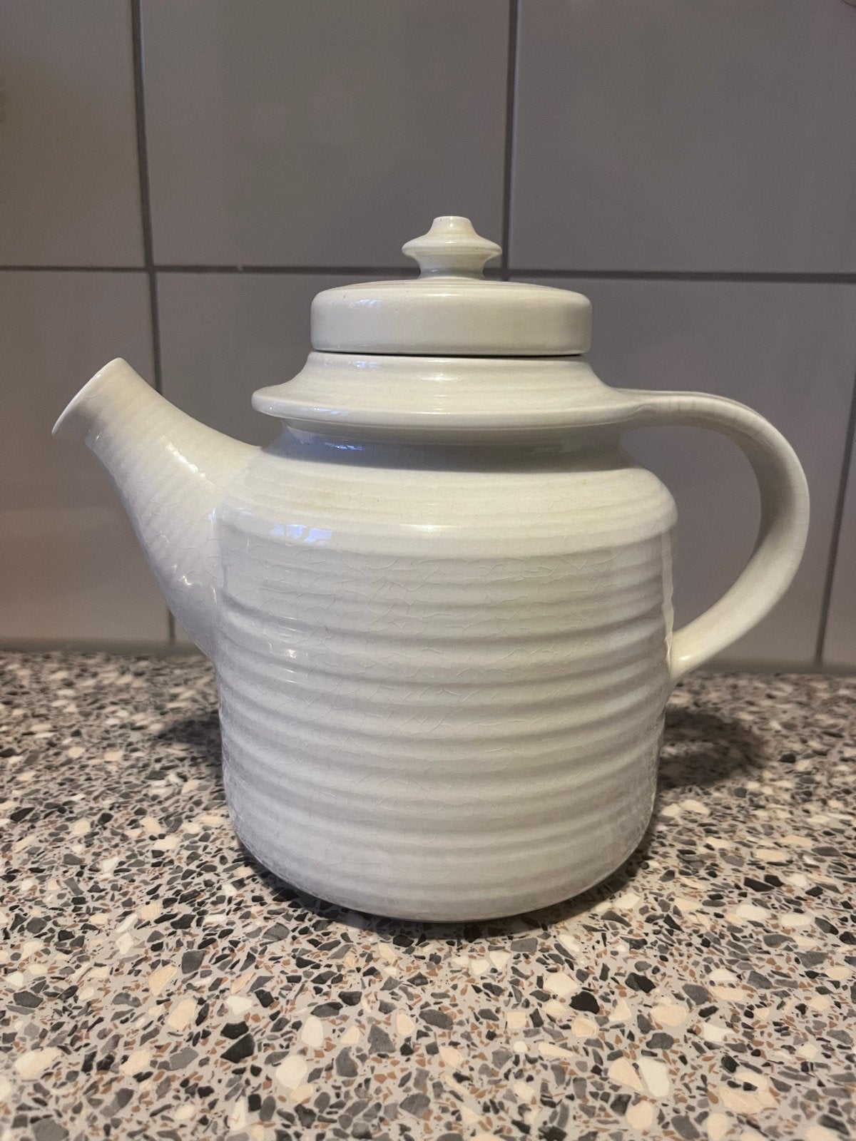 Arabia Finland theepot, Antiek en Kunst, Ophalen of Verzenden