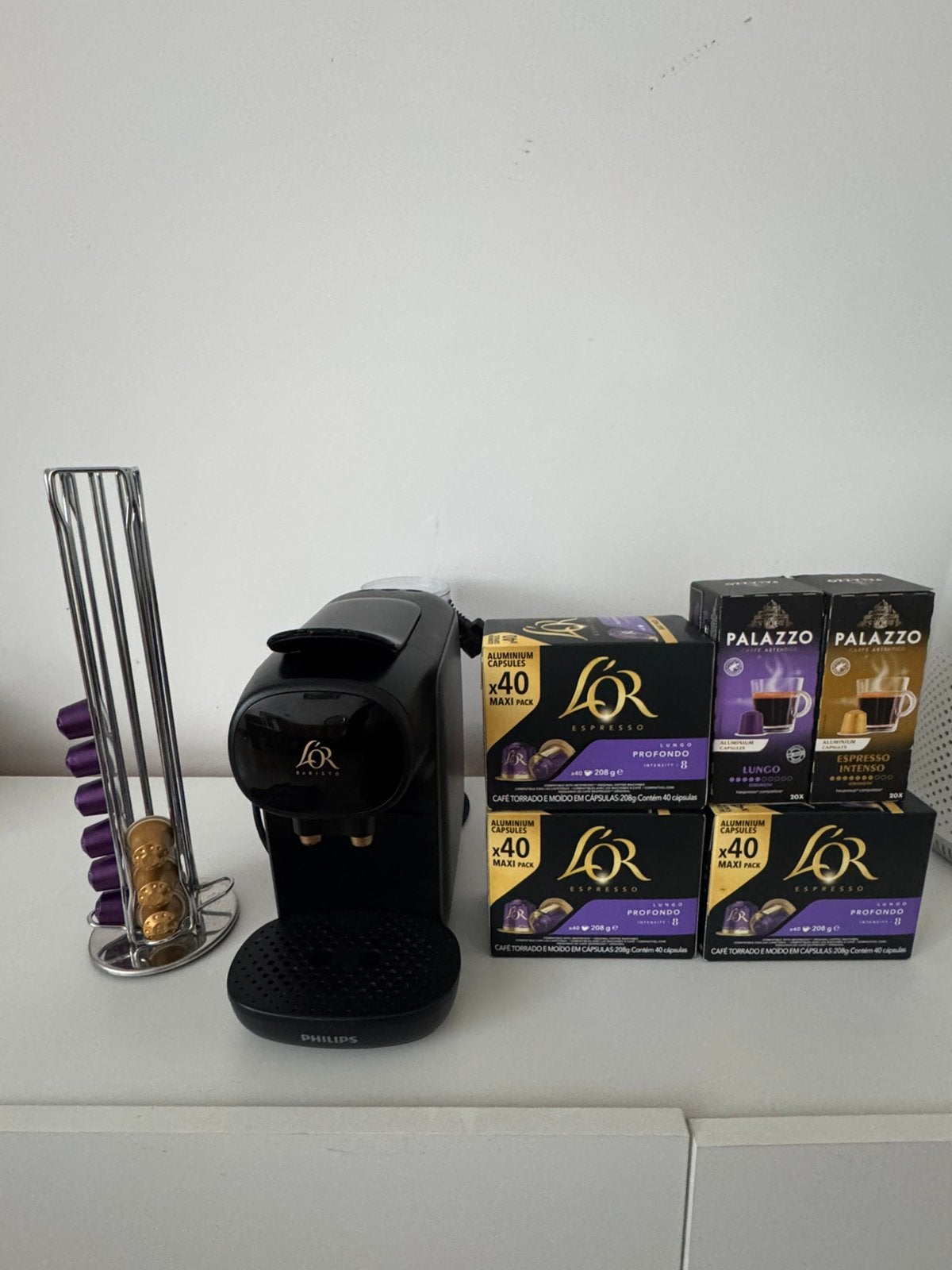 Philipls L 'OR Koffiemachine met koffiestandaard en koffie, Ophalen of Verzenden, Zo goed als nieuw, Koffiemachine