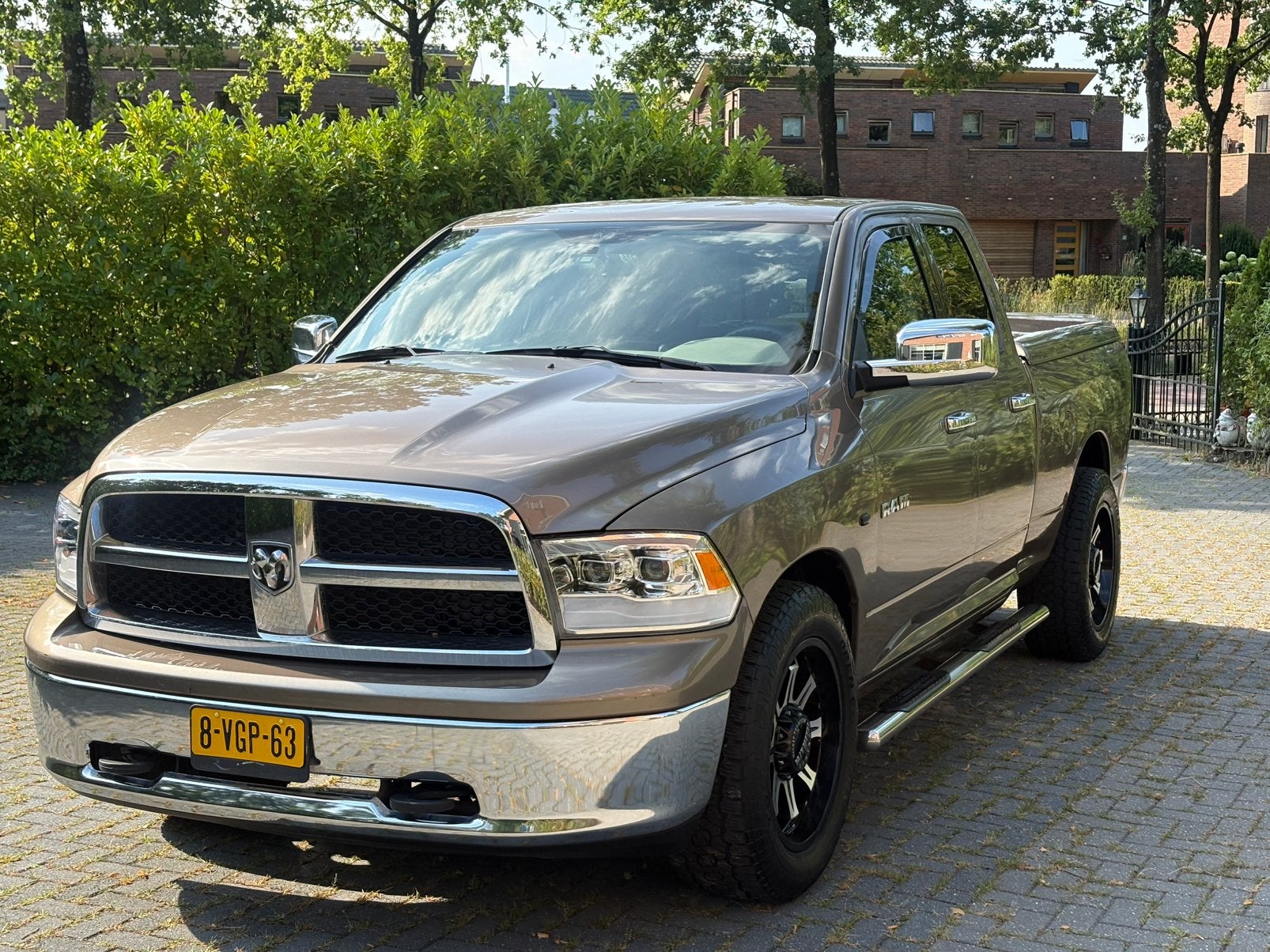Dodge RAM 2009, Automaat, USB, Bruin, 234 pk