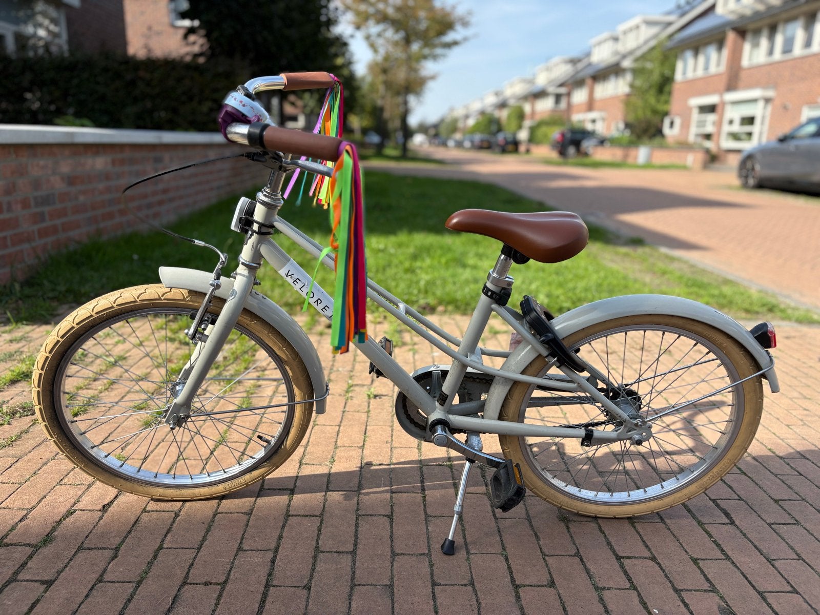 Veloretti Junior Kinderfiets 20 inch, Fietsen en Brommers, Ophalen, Zo goed als nieuw, Terugtraprem, 20 inch of meer