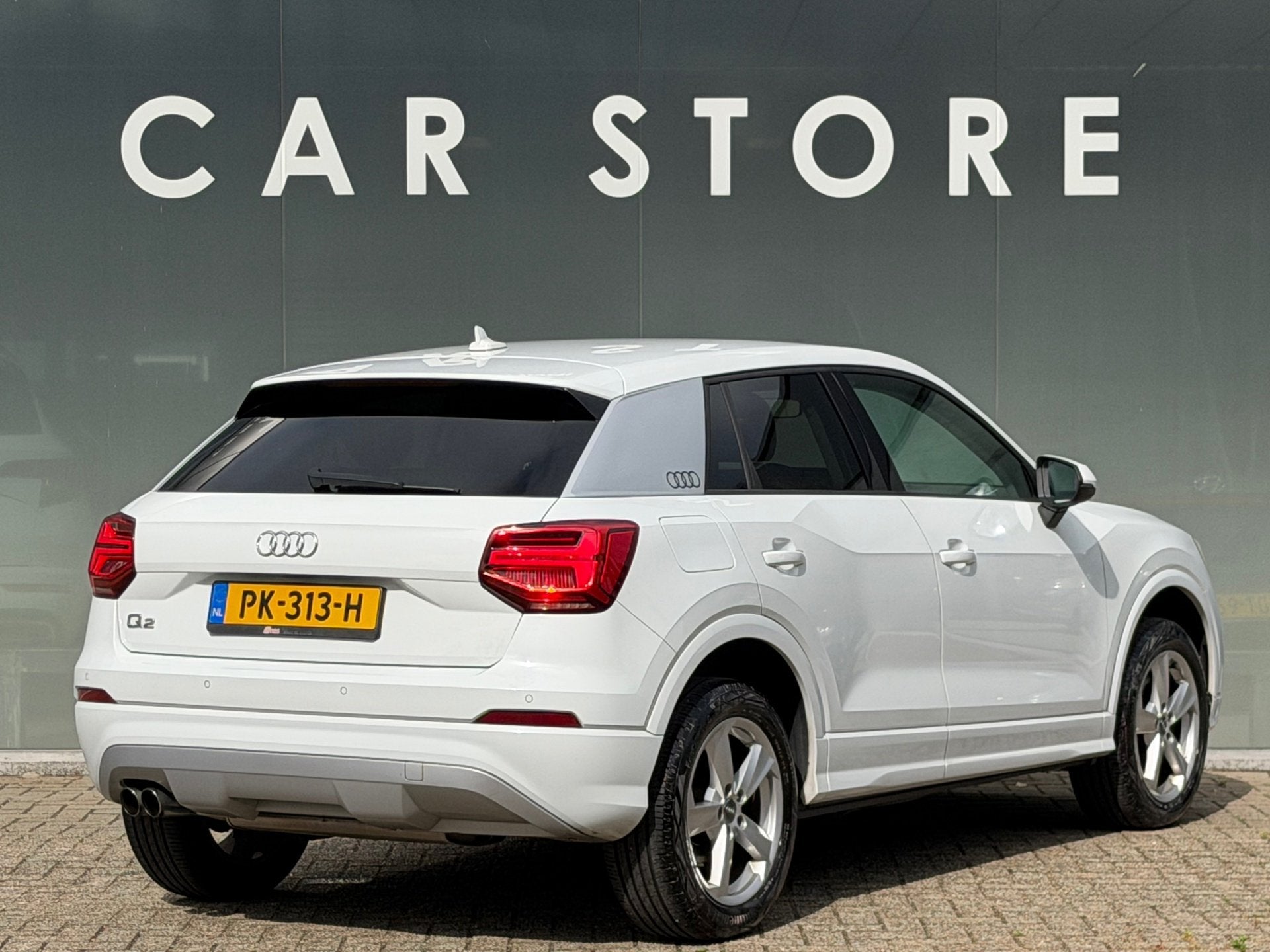Audi Q2 1.4 TFSI CoD Design Pro Line Plus 100% Dealer onderh, Auto's, Stof, 4 cilinders, 150 pk, Wit
