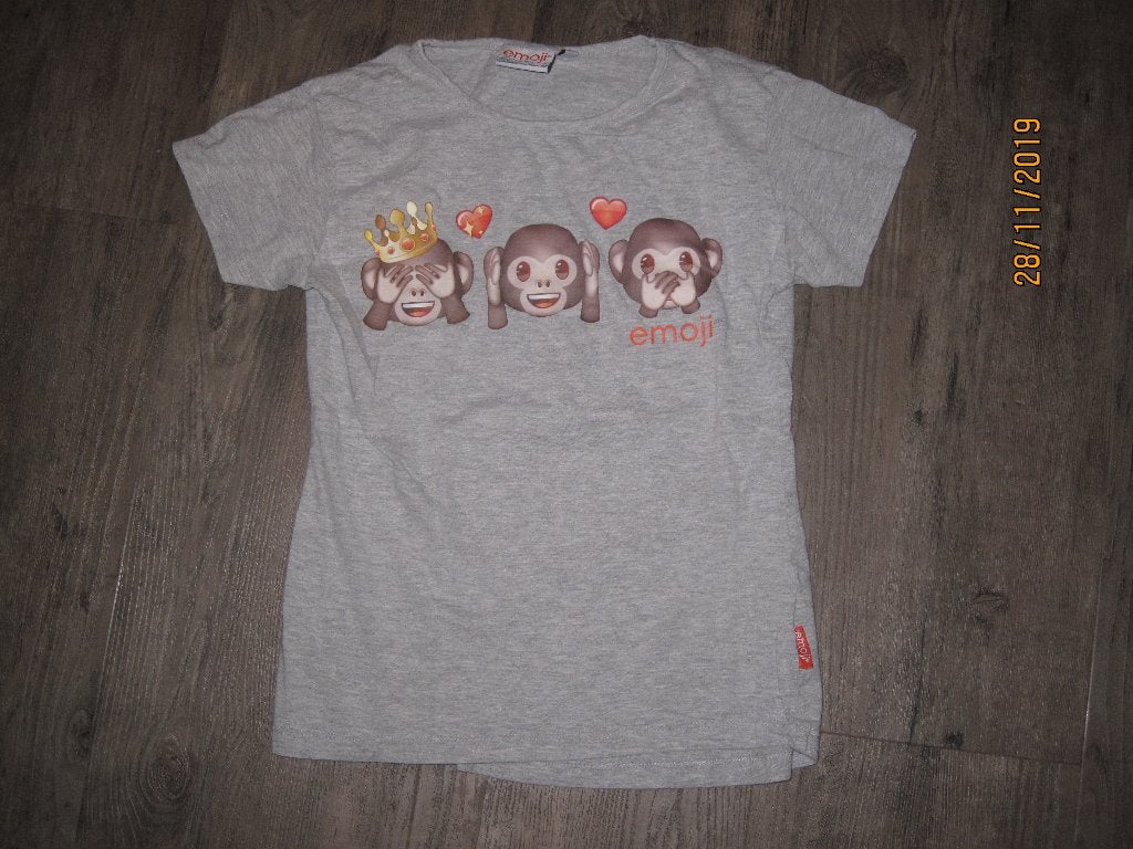 Grijs t-shirt met emoticons maat 158/164, Gebruikt, Meisje, Ophalen of Verzenden, Shirt of Longsleeve