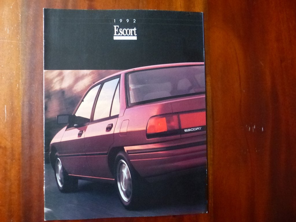 Ford Escort 1992 brochure Canada, Verzenden, Zo goed als nieuw, Ford