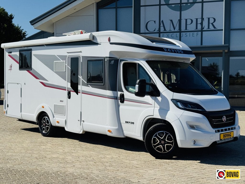 Rapido Ultimate Line 696 F Automaat Heavy Chassis Keyless go, Caravans en Kamperen, Automaat, Elektrische ramen, Ringverwarming