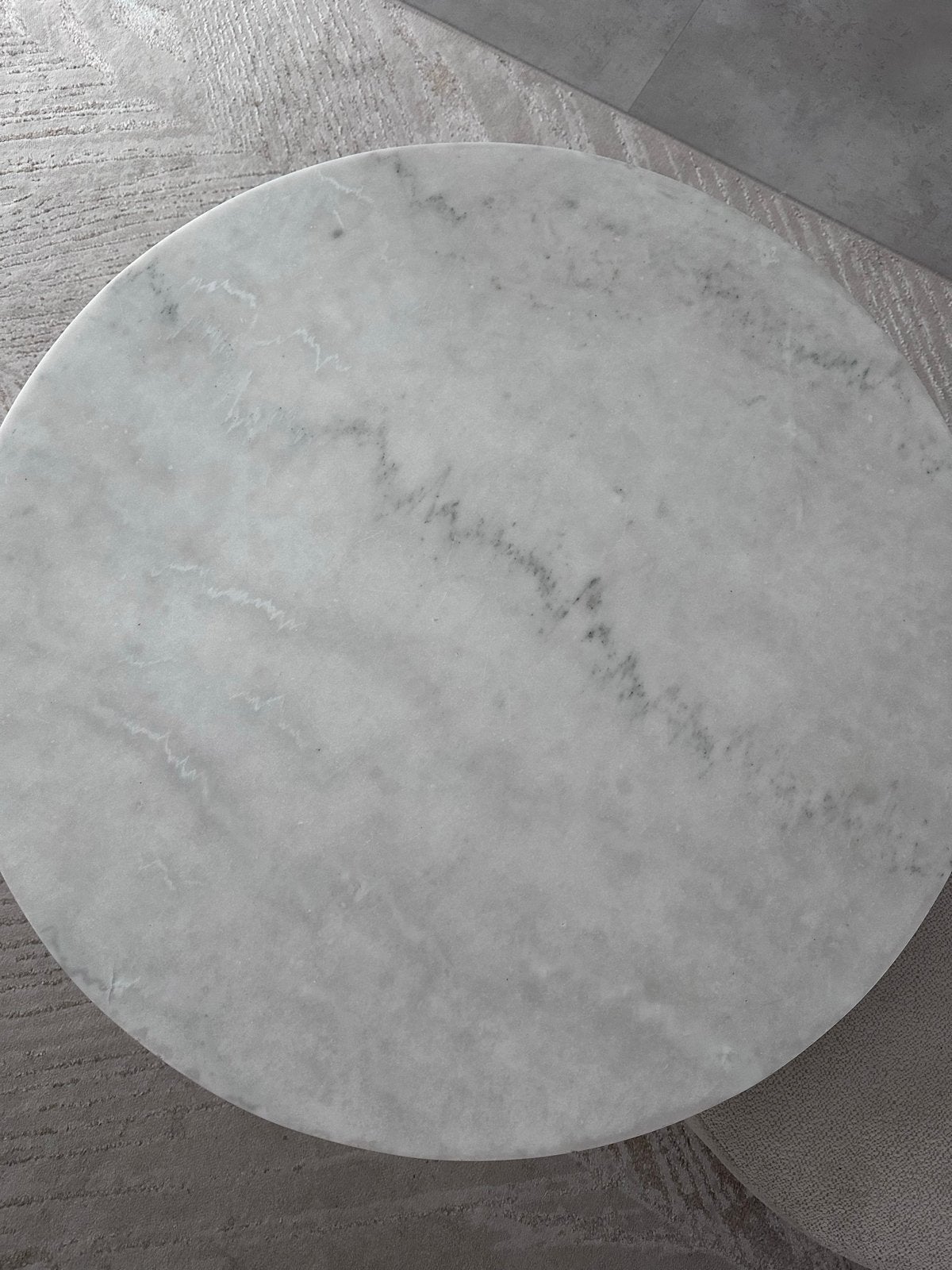 Luxe Marmeren Salontafel met Gouden Onderstel, Ophalen, Zo goed als nieuw, Rond, Metaal