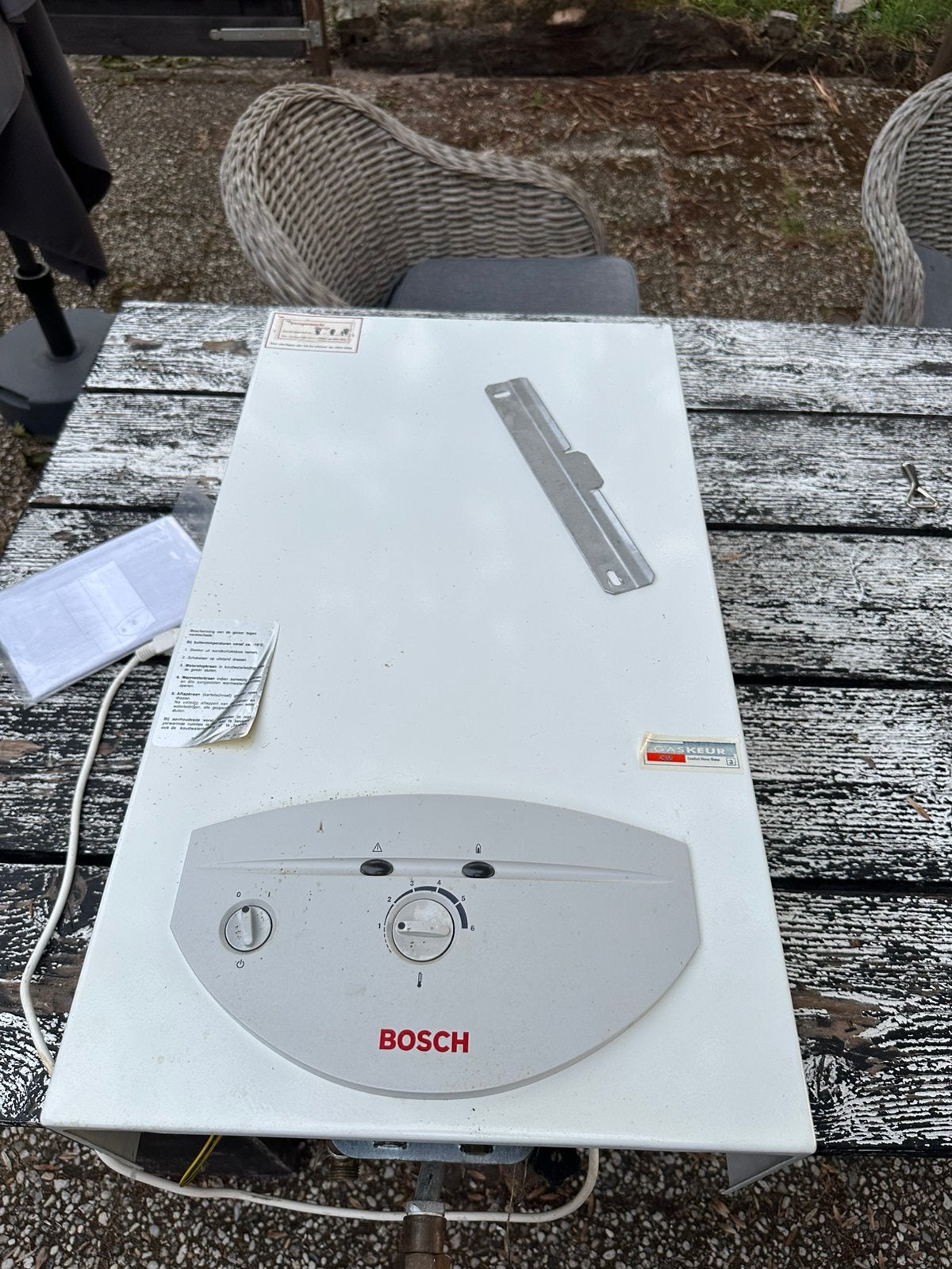 Bosch badgeiser, Doe-het-zelf en Verbouw, Aardgas, Geiser, Ophalen of Verzenden, Zo goed als nieuw
