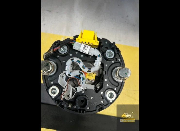 Audi A1 82A Compleet Airbagset Dashboard 2019-heden, Auto-onderdelen, Gebruikt, AUDI AG, Auto-Union-Strasse 1
85045  Ingolstadt, DE