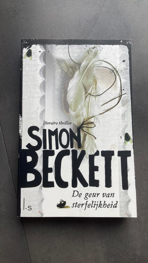 Simon Beckett - De geur van sterfelijkheid, Ophalen of Verzenden, Zo goed als nieuw, Simon Beckett