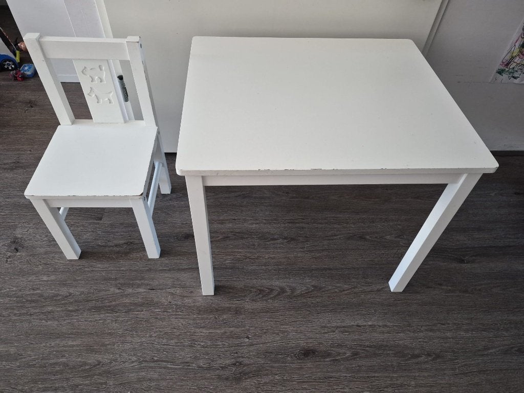 Houten Kindertafel met Stoeltje (IKEA Critter), Ophalen, Gebruikt, Tafel(s) en Stoel(en)