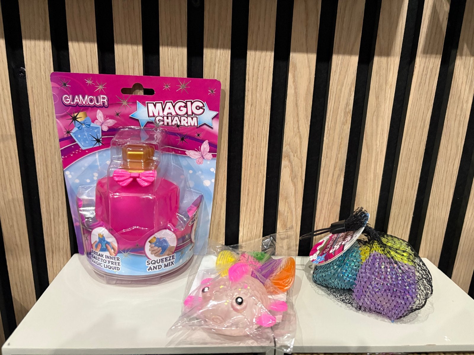 Squishy setje: Magic Charm en diverse squishies, Ophalen of Verzenden, Nieuw, Jongen of Meisje