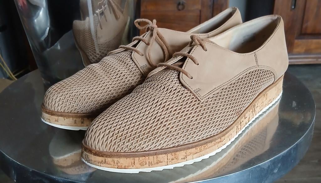 Z.g.a.n. Paul Green schoenen - maat 40.5, Schoenen met lage hakken, Beige, Ophalen of Verzenden, Zo goed als nieuw