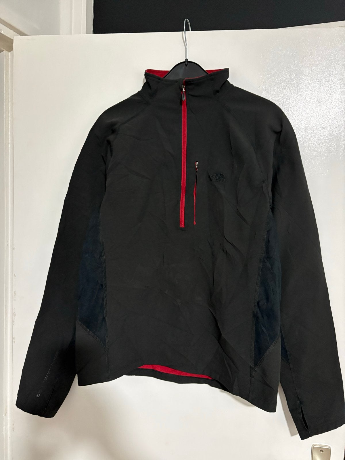 The North Face heren trui/jas - Zwart met rode rits, Kleding | Heren, Ophalen, Zo goed als nieuw, Maat 46 (S) of kleiner, Zwart