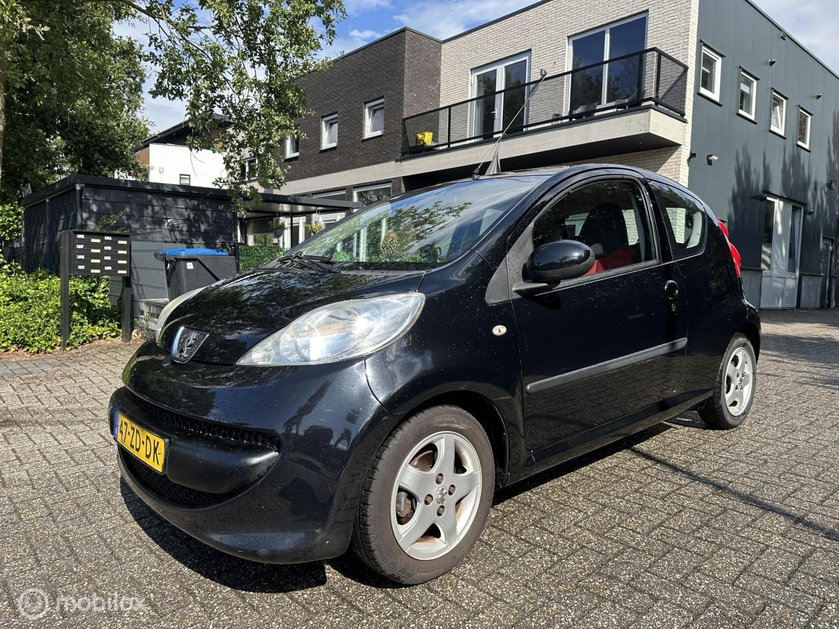 Peugeot 107 1.0-12V XS Urban Move|Automaat|Airco|Lm velgen, Auto's, Gebruikt, 4 stoelen, Origineel Nederlands, Bedrijf