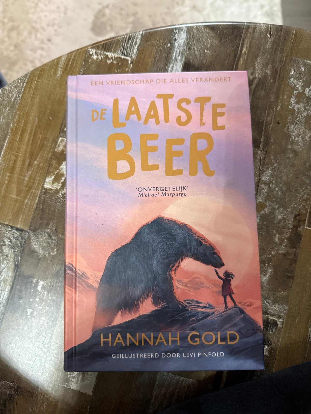 De Laatste Beer - Hannah Gold (Net nieuw), Ophalen of Verzenden, Nieuw, Fictie