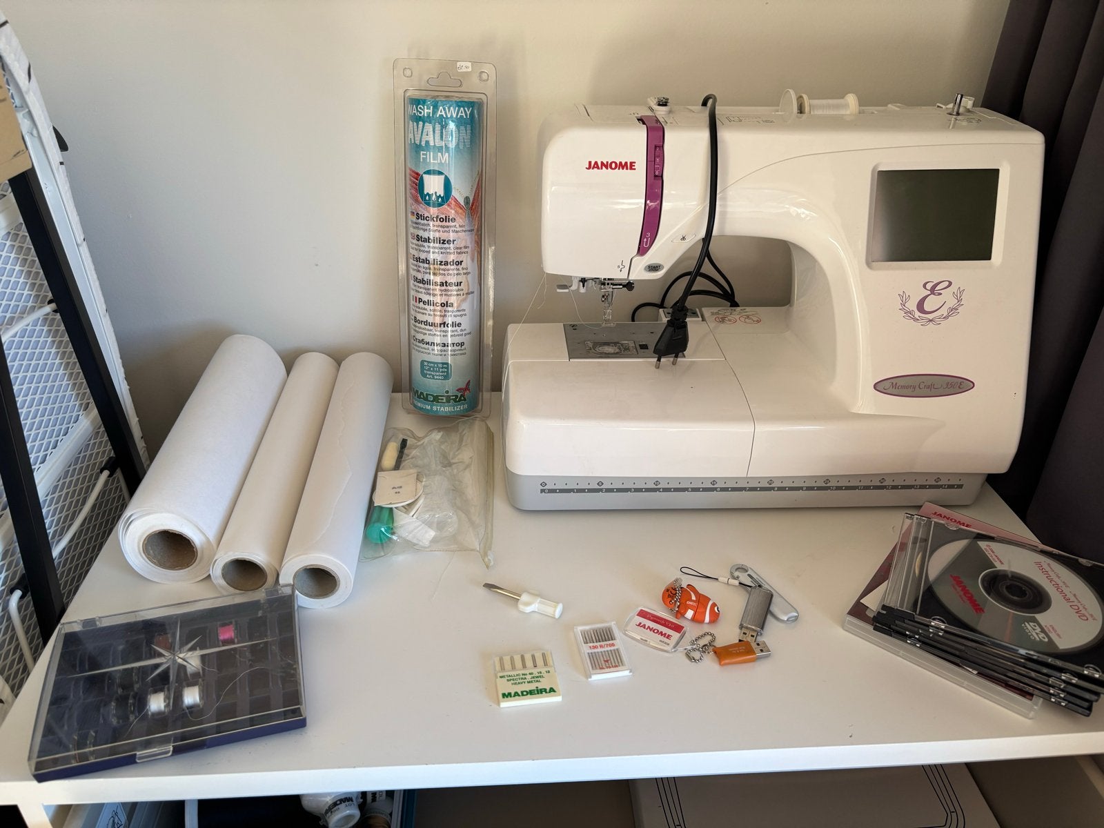 Janome Memory Craft 350E Borduurmachine met accessoires, Hobby en Vrije tijd, Ophalen, Gebruikt, Machineborduren, Borduurmachine
