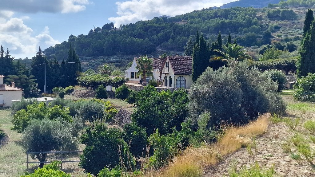 Huis te koop spanje, Huizen en Kamers, Woonhuis, Spanje, Dorp