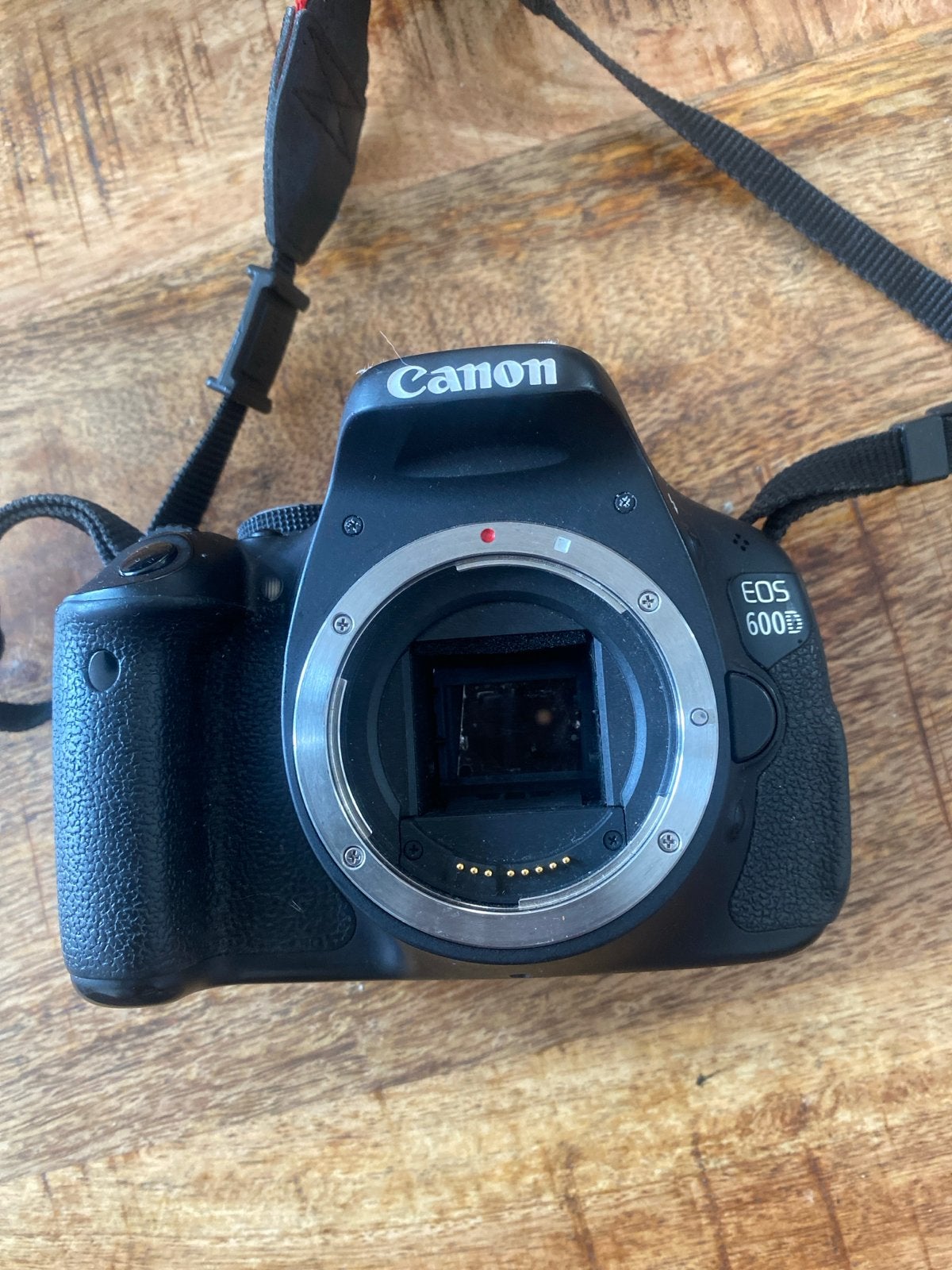Canon EOS 600D Spiegelreflexcamera - Body, Ingebouwde flitser, Gebruikt, Spiegelreflex, Canon