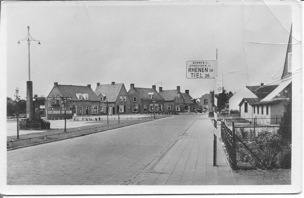 Oude Ansichtkaart Dorpscentrum Zetten Gelopen, Verzamelen, Ansichtkaarten | Nederland, Ophalen of Verzenden, 1940 tot 1960, Gelopen